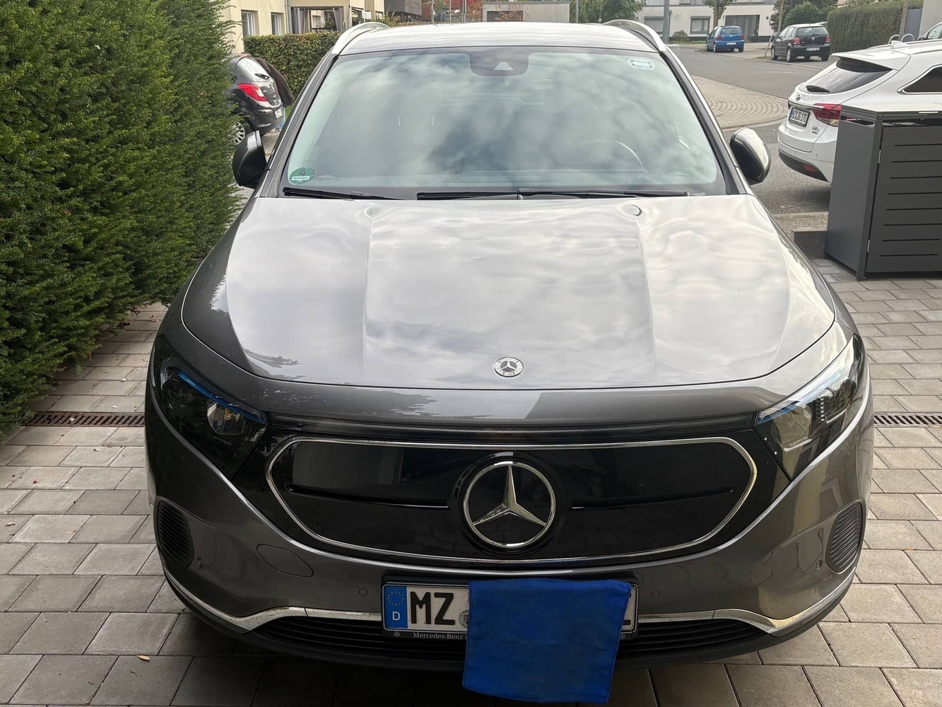 Mercedes-Benz EQA vaihtoauto