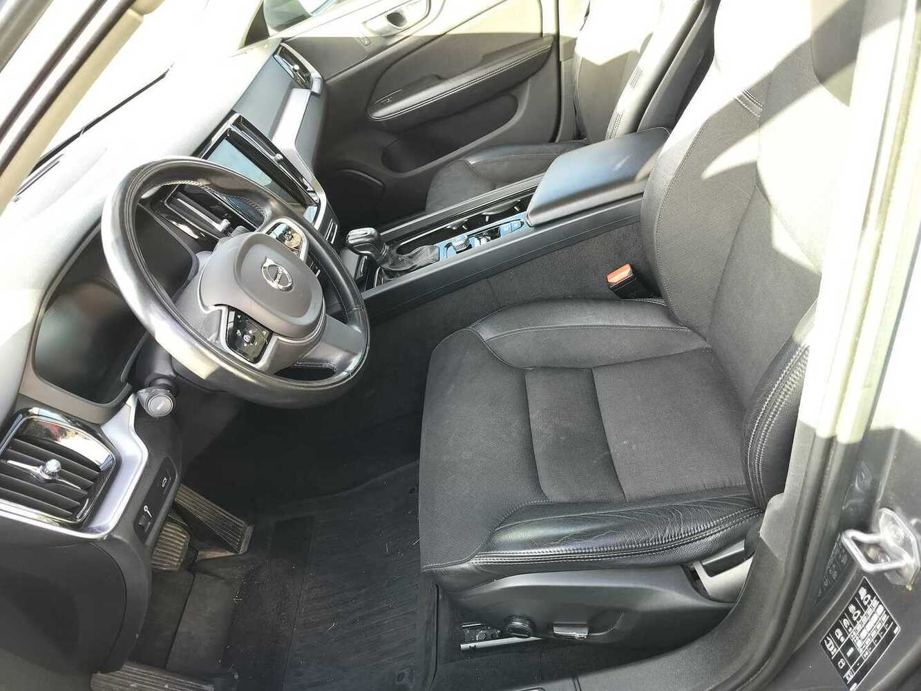 Volvo V60 Cross Country vaihtoauto