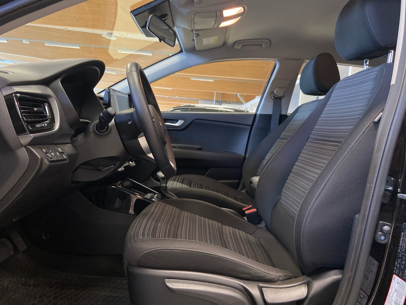 Kia Stonic vaihtoauto