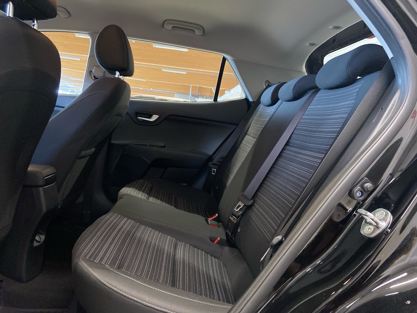 Kia Stonic vaihtoauto