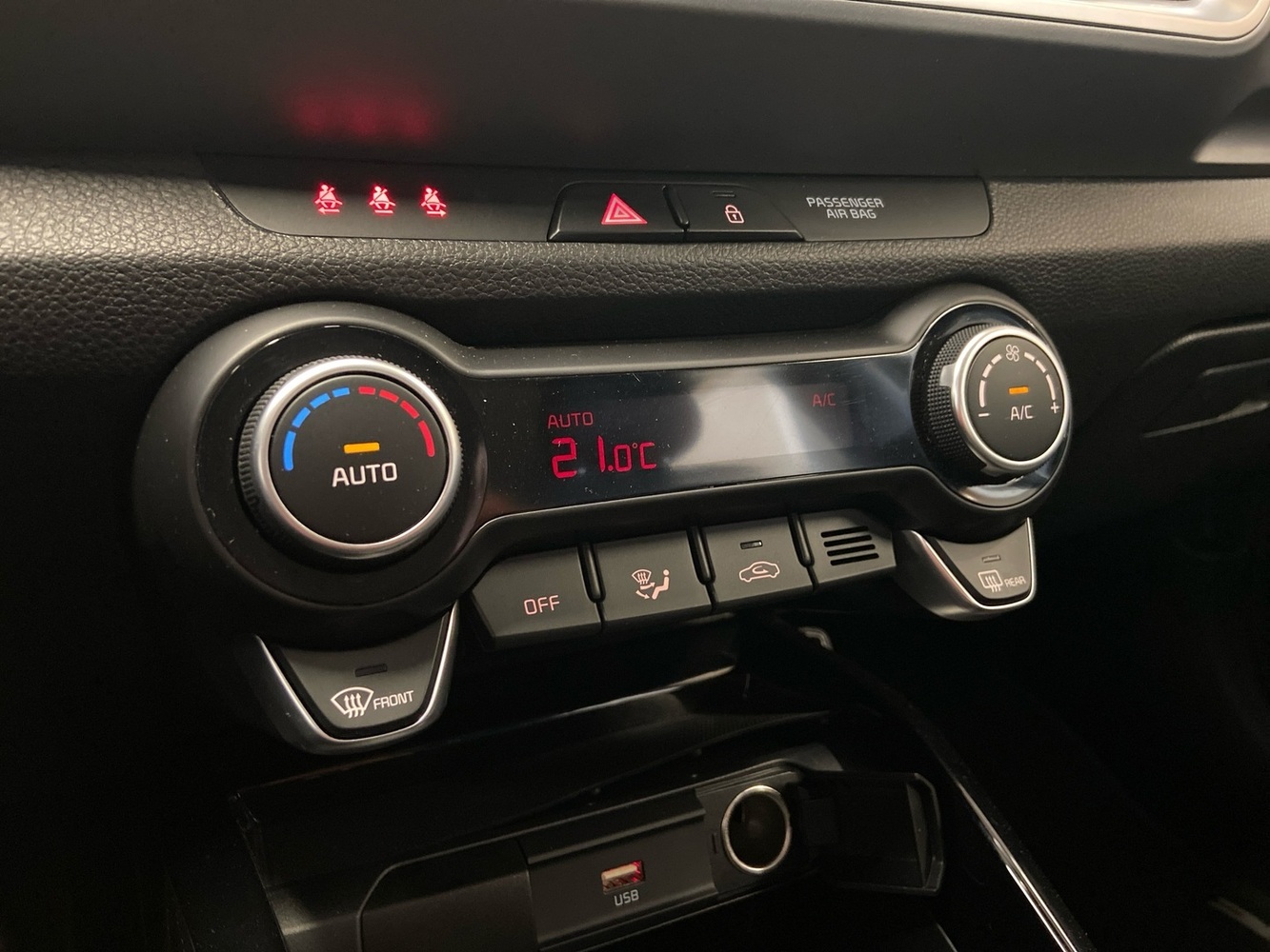 Kia Stonic vaihtoauto