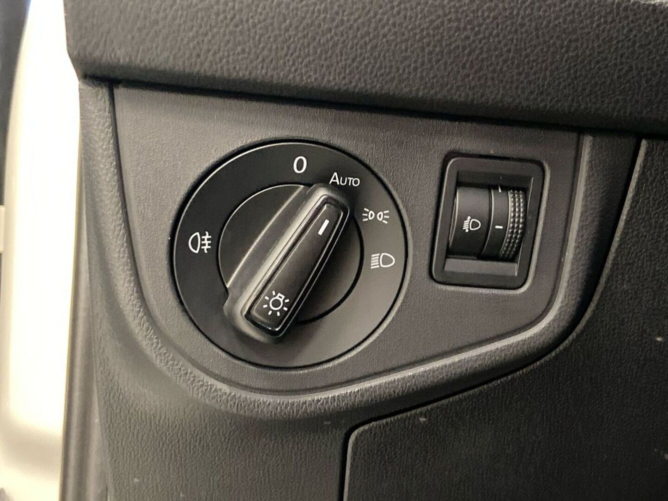 Volkswagen Taigo vaihtoauto