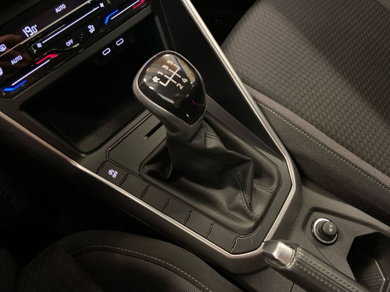 Volkswagen Taigo vaihtoauto