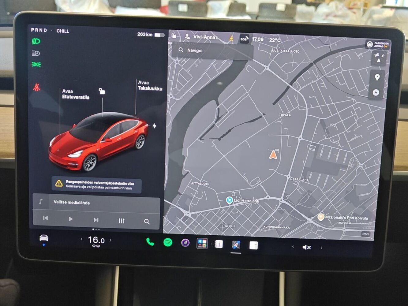 Tesla Model 3 vaihtoauto