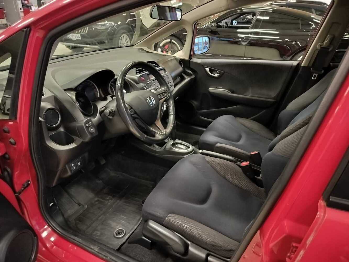 Honda Jazz vaihtoauto