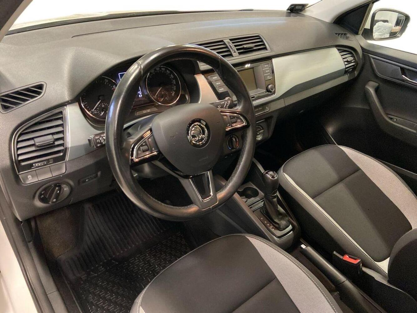 Skoda Fabia vaihtoauto