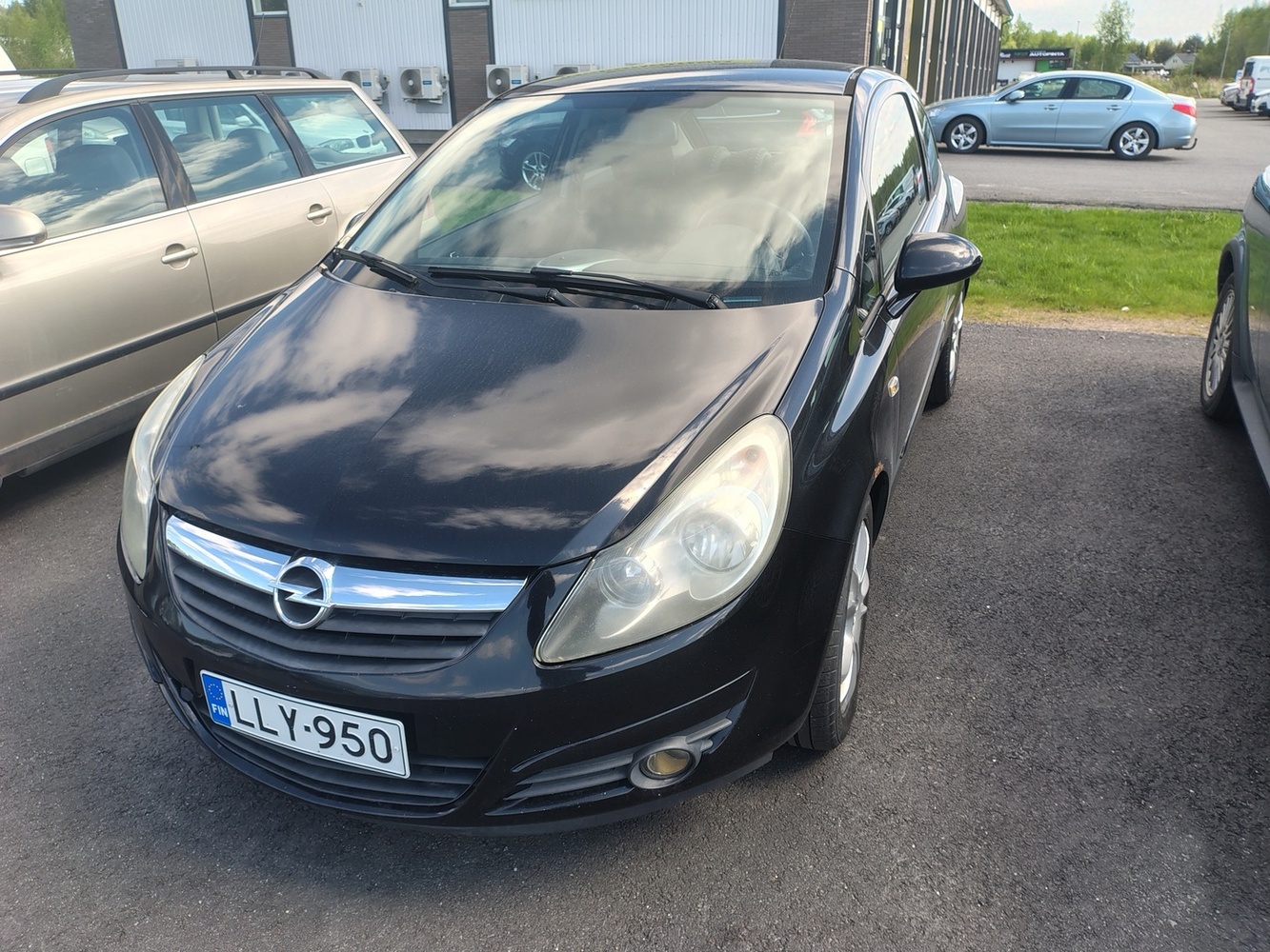 Opel Corsa vaihtoauto