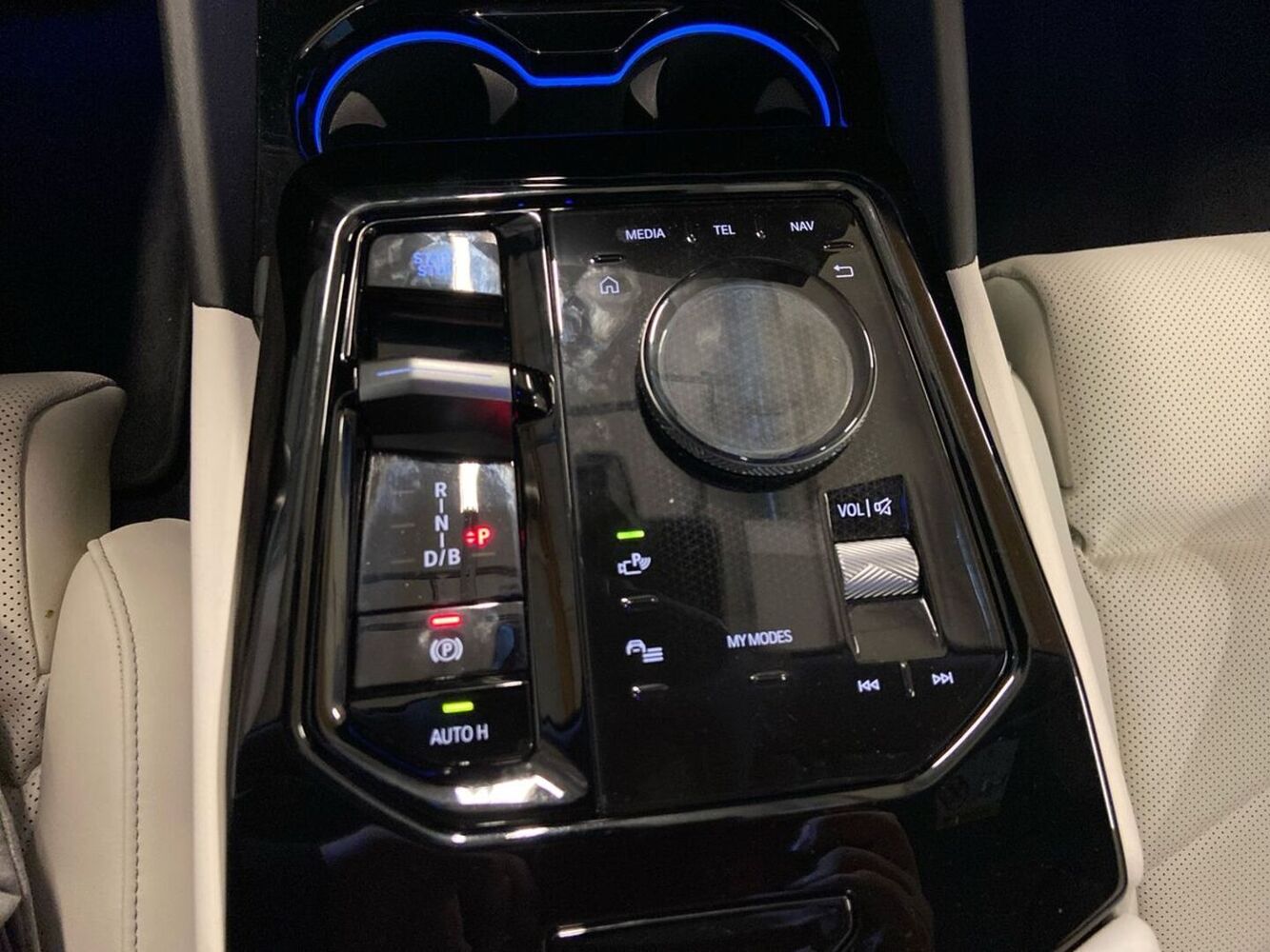 BMW i5 vaihtoauto