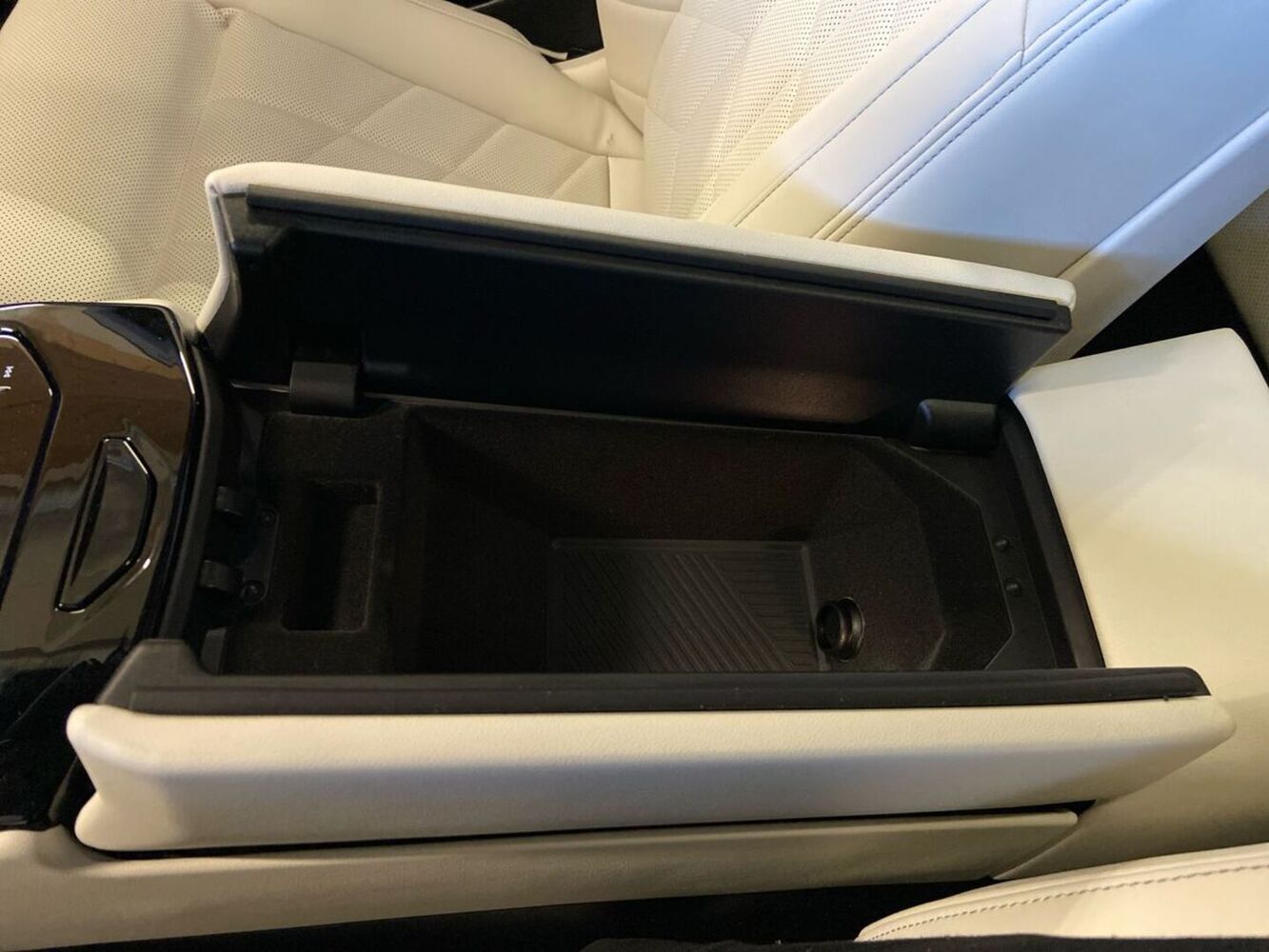 BMW i5 vaihtoauto