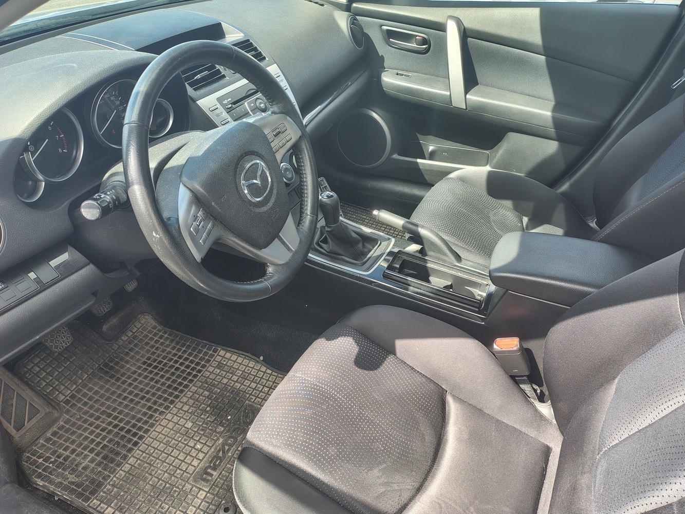 Mazda 6 vaihtoauto