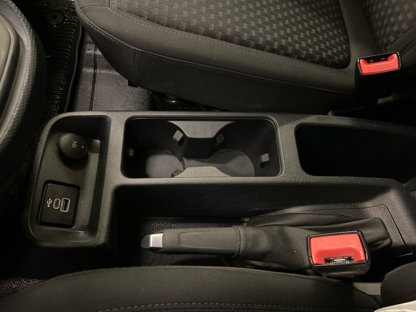 Ford Transit Connect vaihtoauto