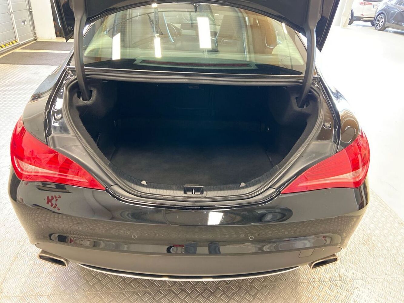 Mercedes-Benz CLA-sarja vaihtoauto