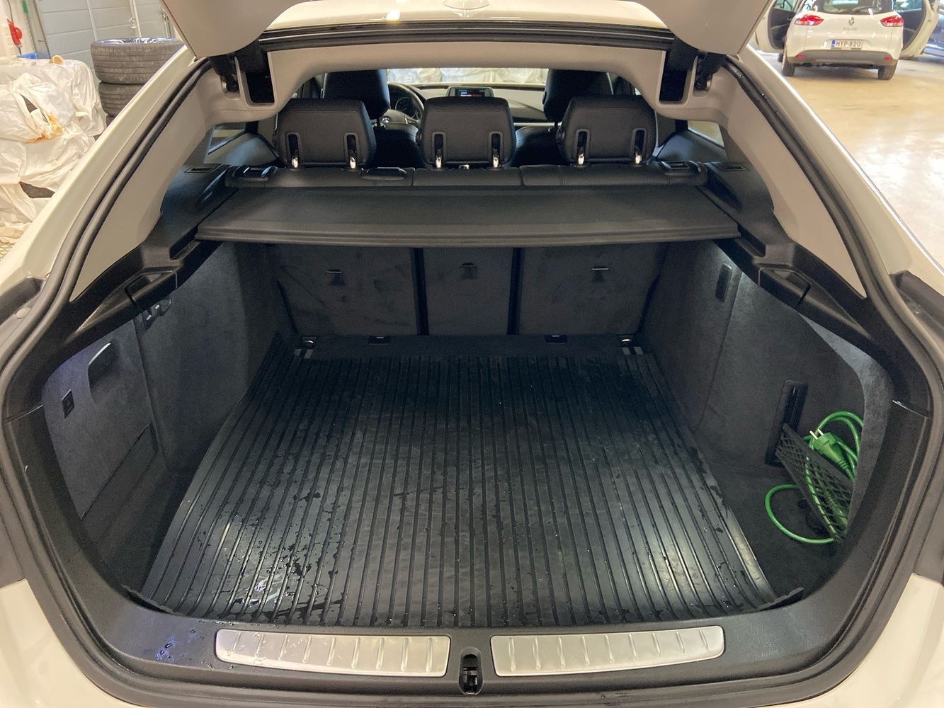 BMW 320 vaihtoauto