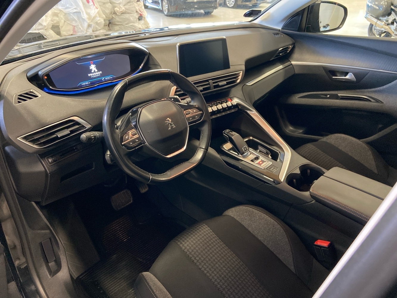 Peugeot 5008 vaihtoauto