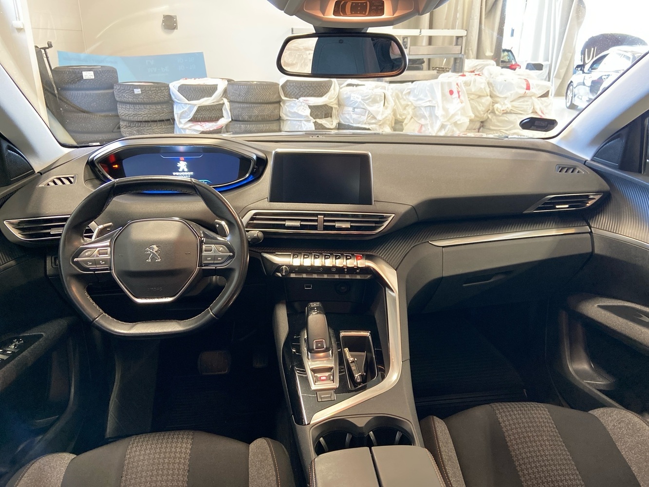 Peugeot 5008 vaihtoauto