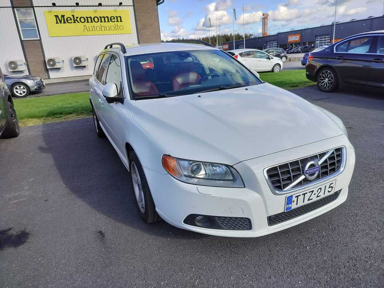 Volvo V70 vaihtoauto