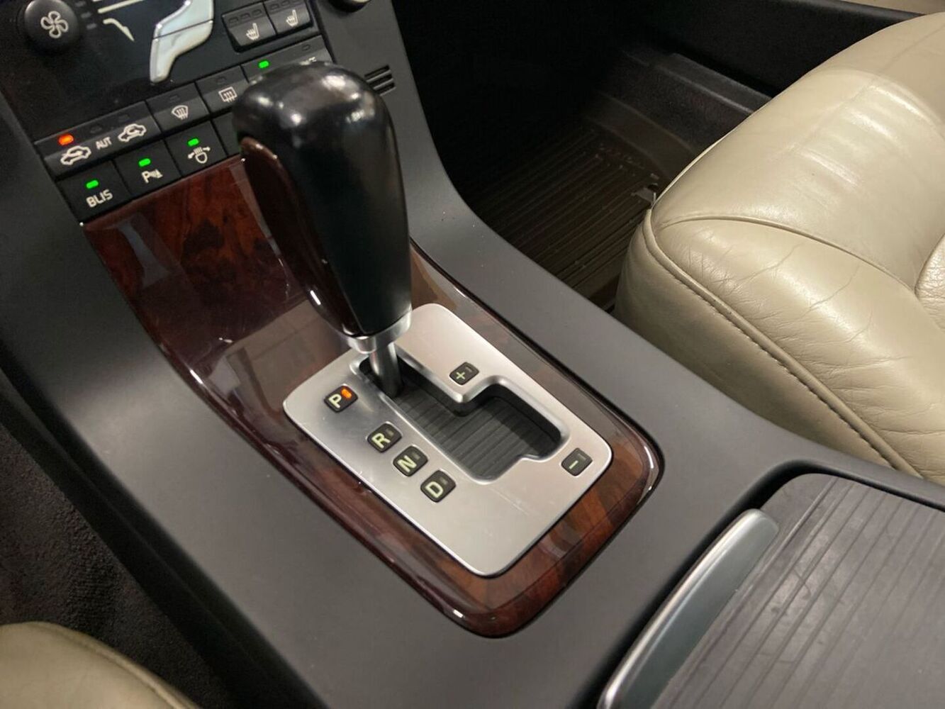 Volvo S80 vaihtoauto