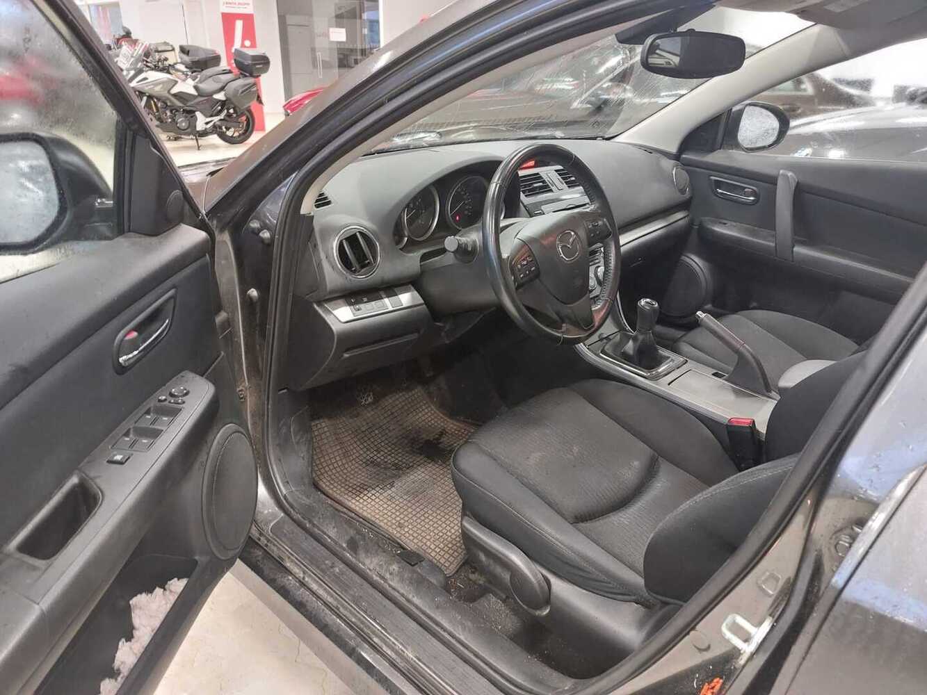 Mazda 6 vaihtoauto