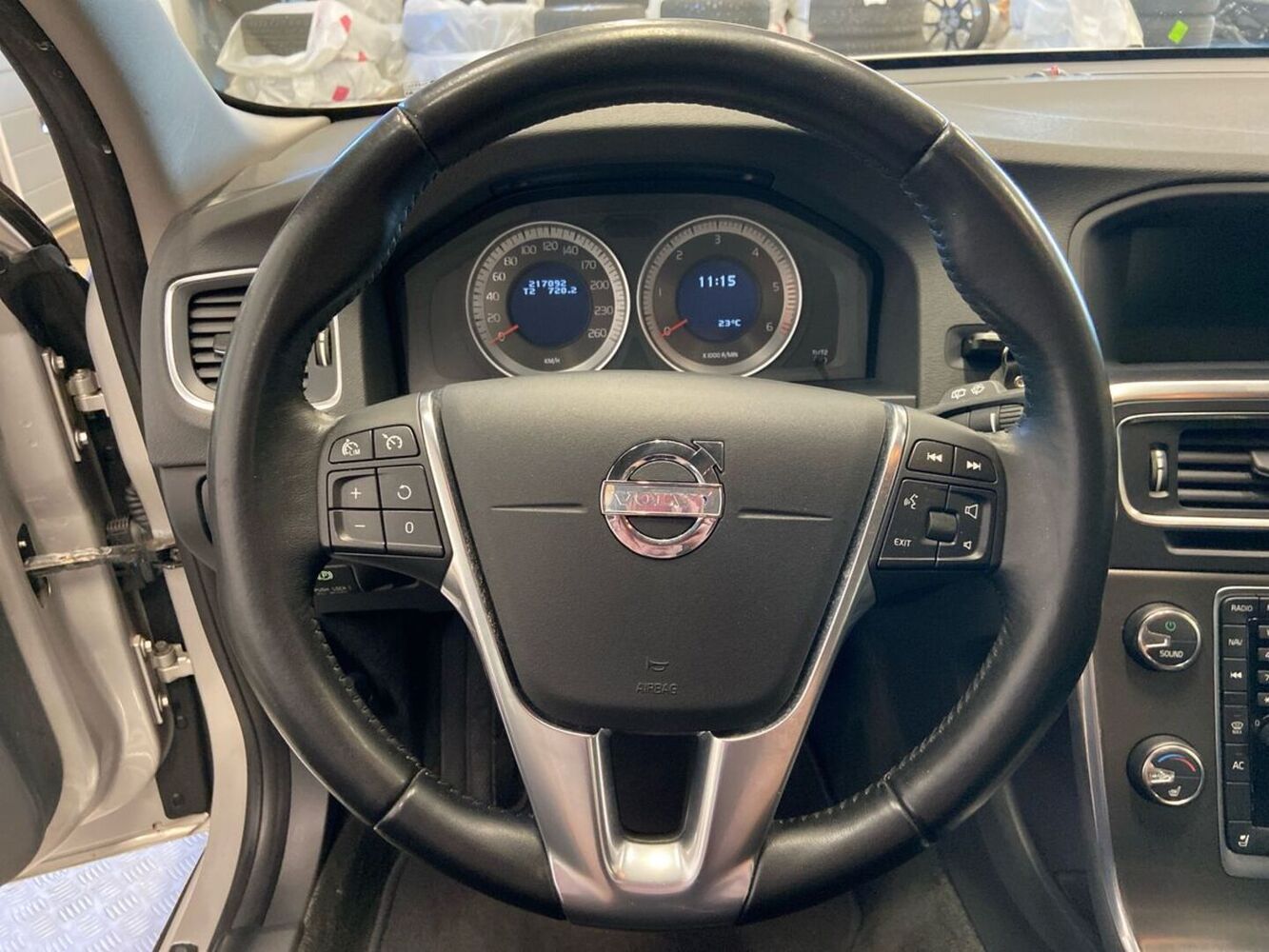 Volvo V60 vaihtoauto