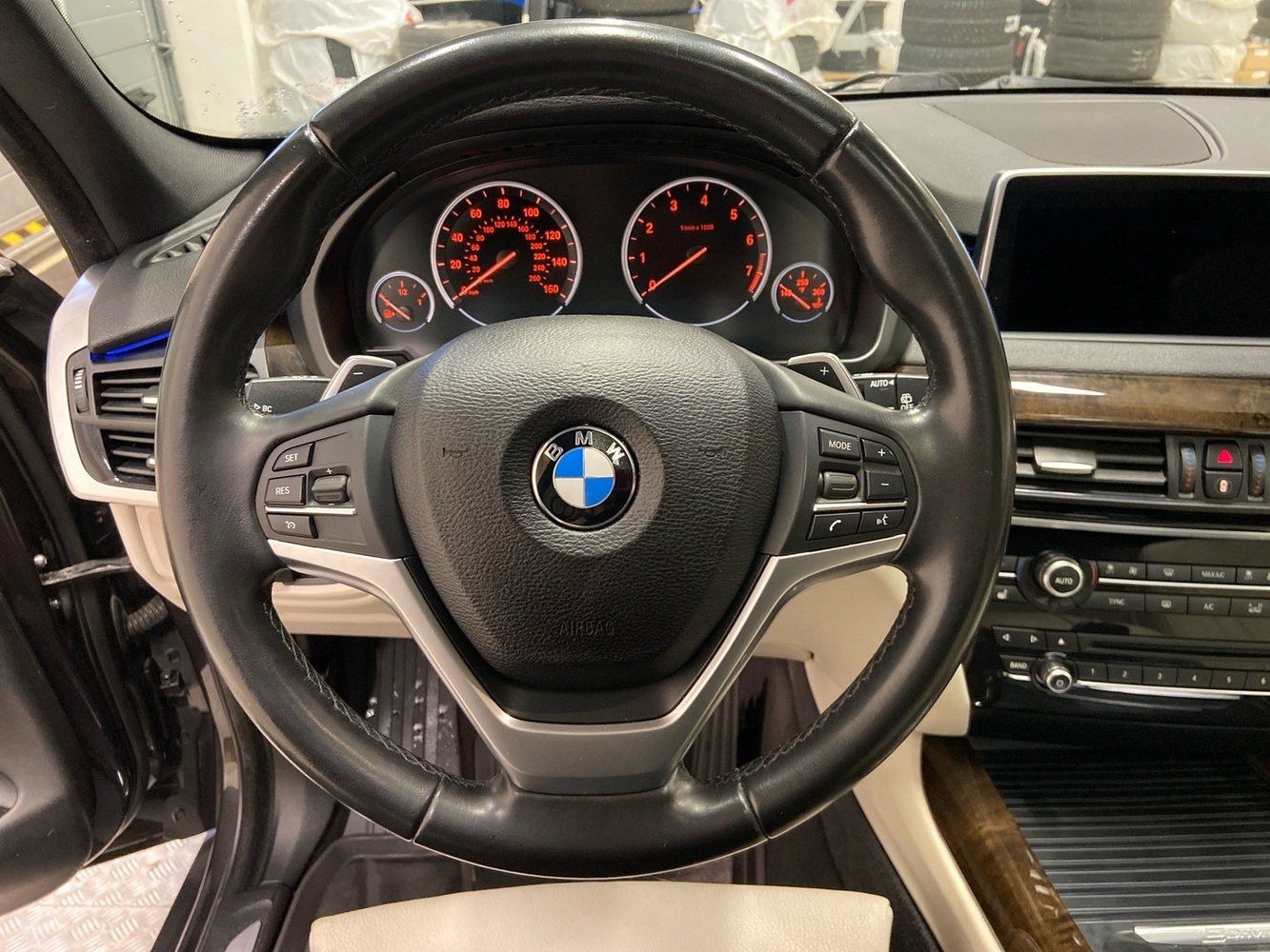 BMW X5 vaihtoauto