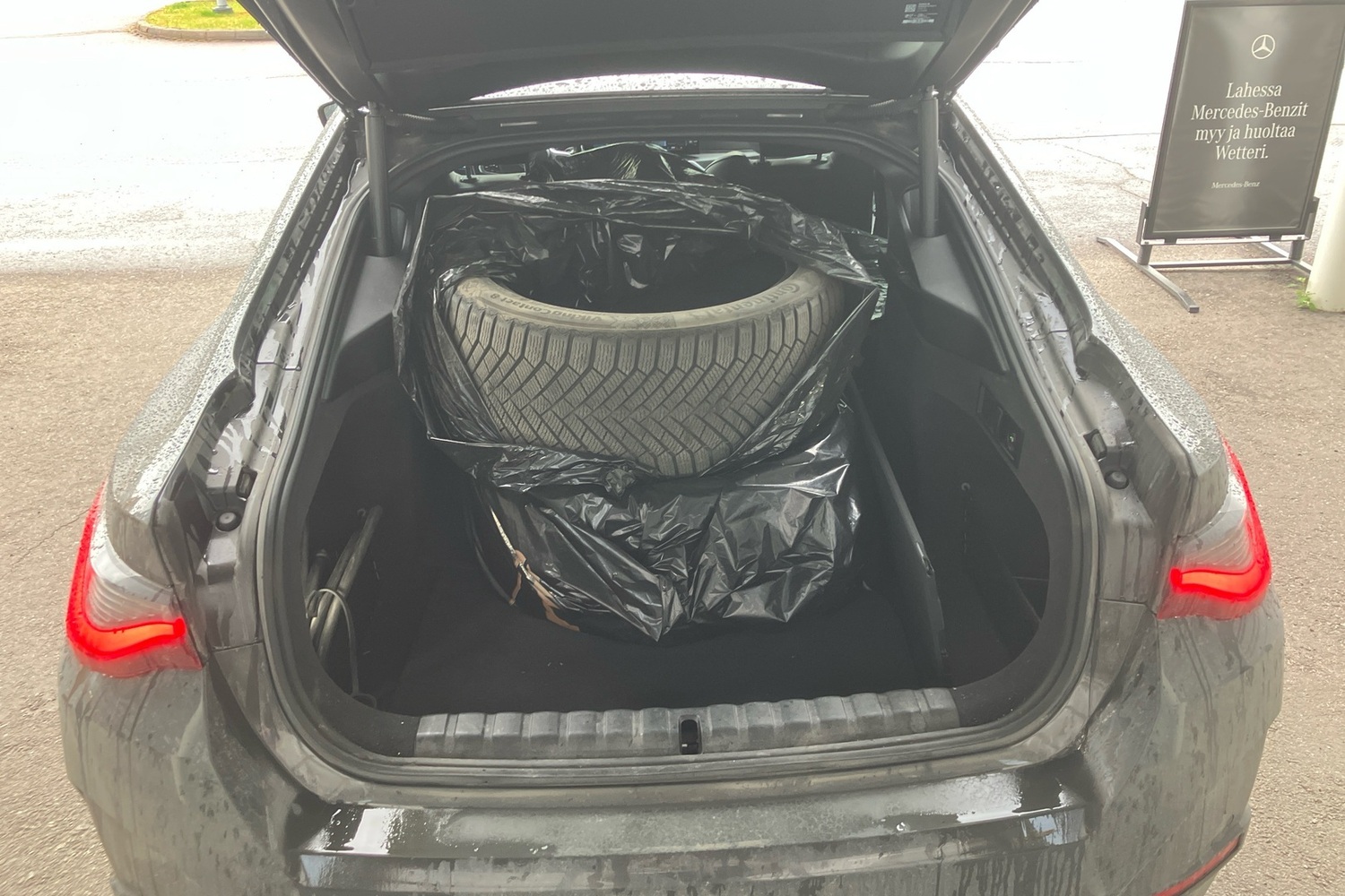 BMW i4 vaihtoauto
