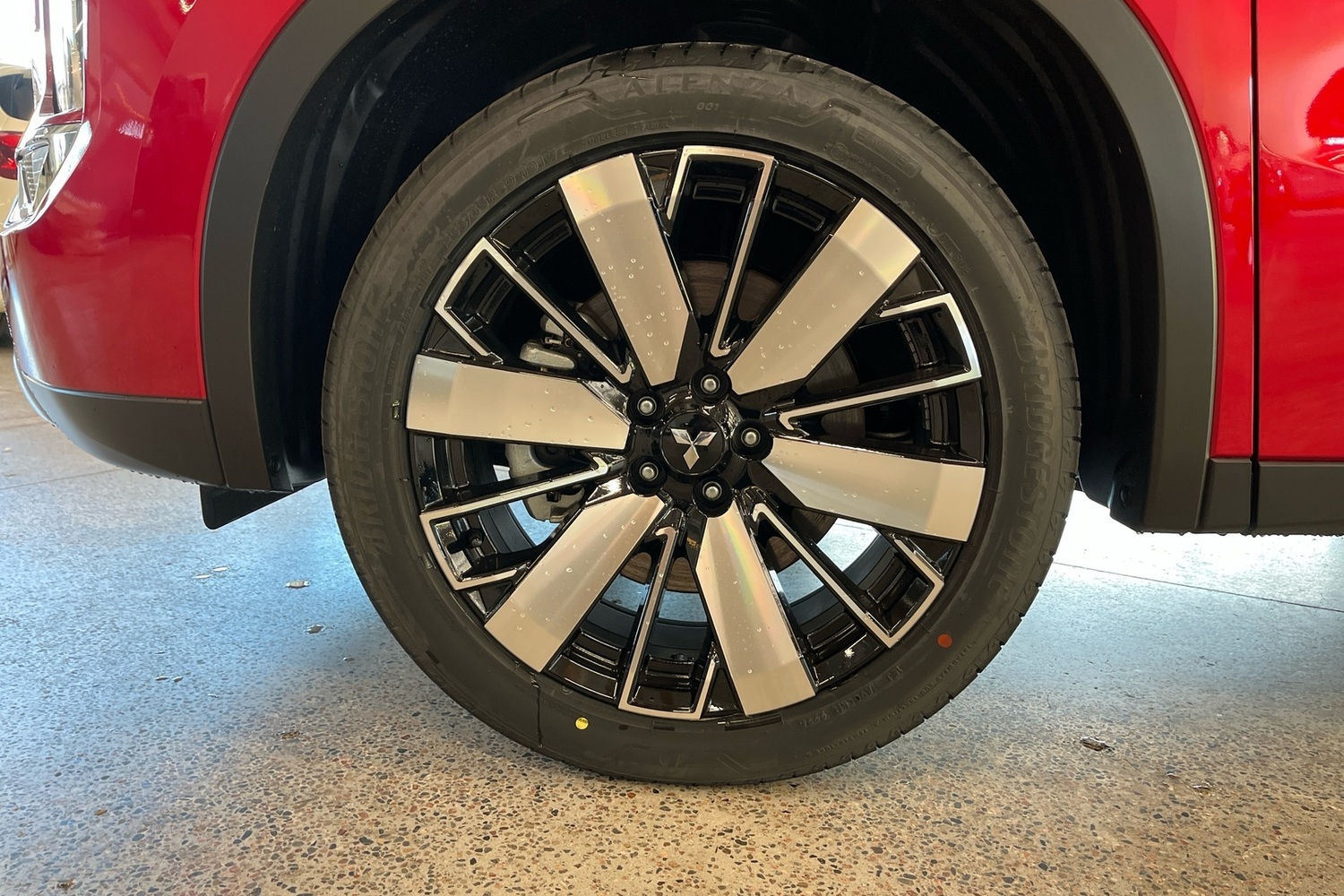 Mitsubishi Outlander vaihtoauto