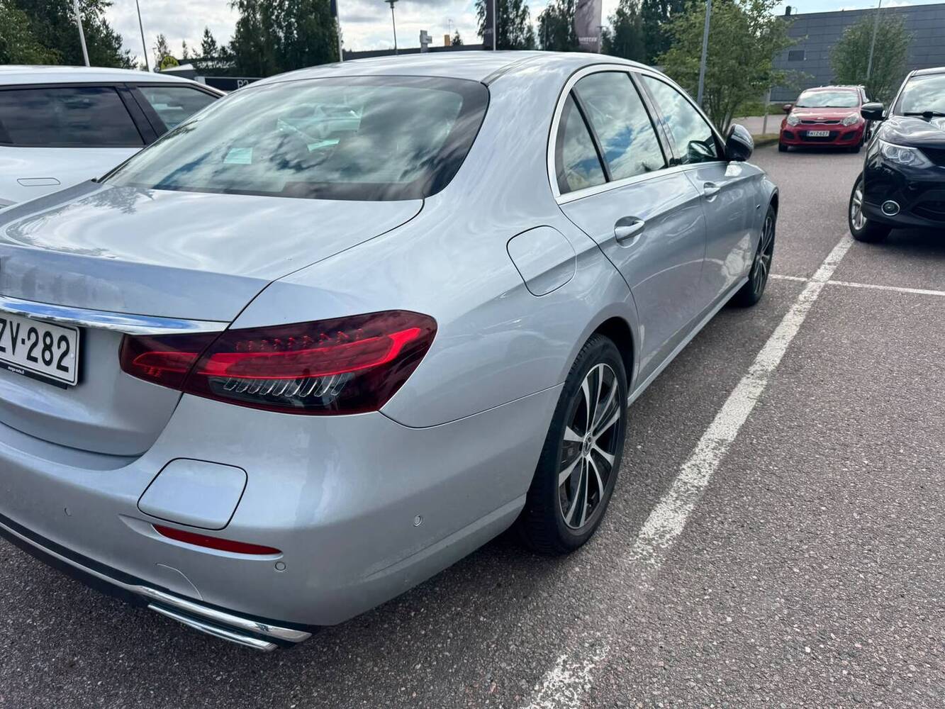Mercedes-Benz E vaihtoauto
