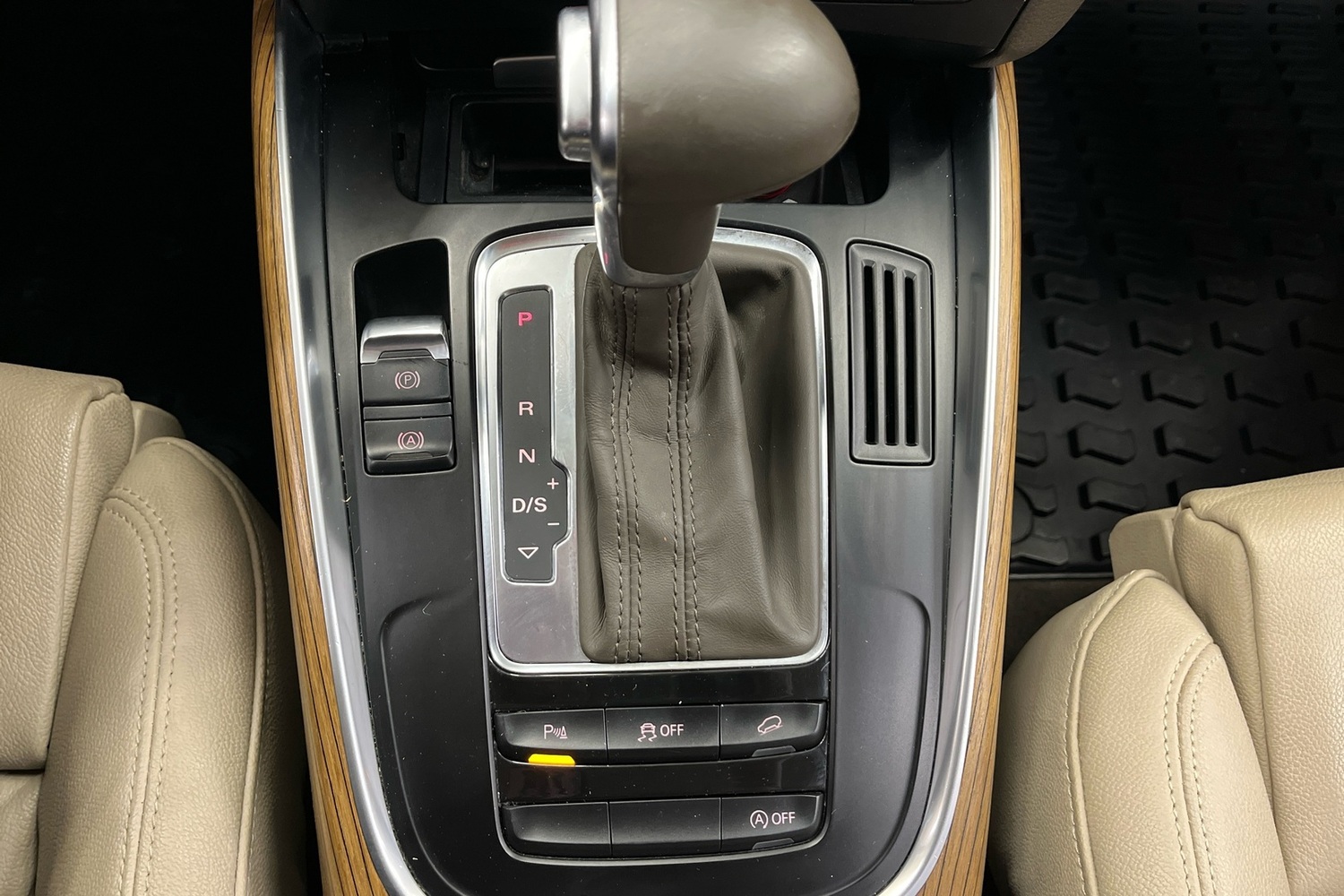 Audi Q5 vaihtoauto