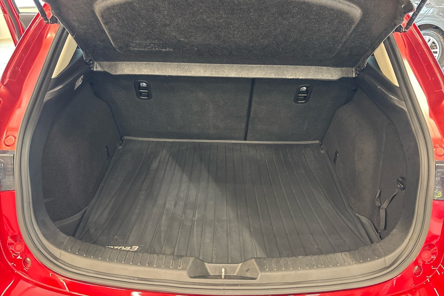 Mazda 3 vaihtoauto
