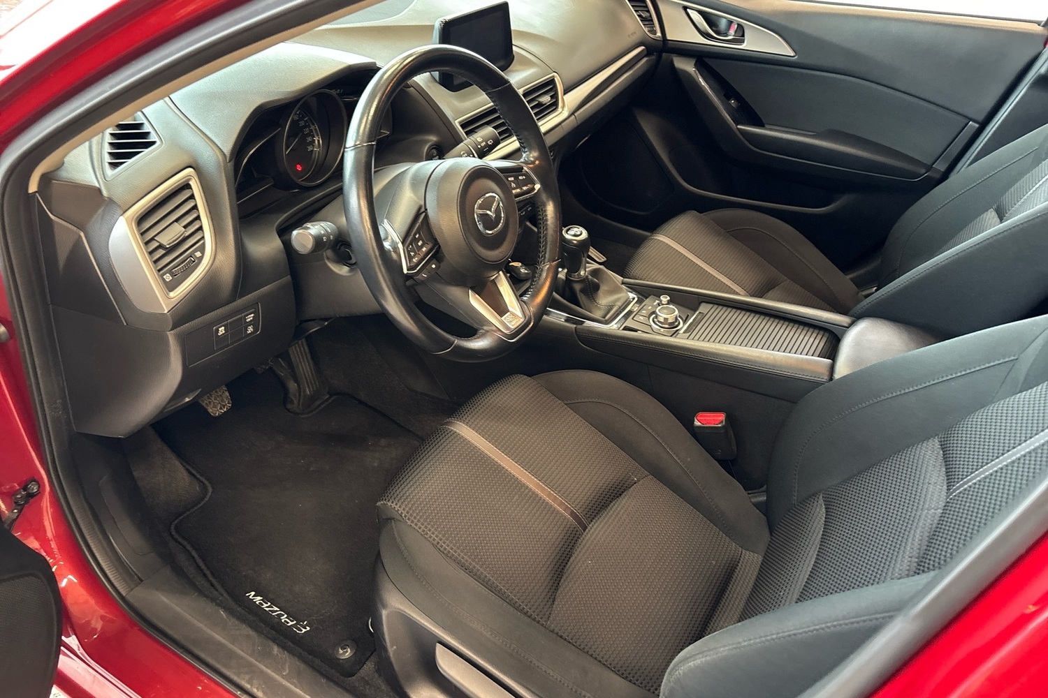 Mazda 3 vaihtoauto