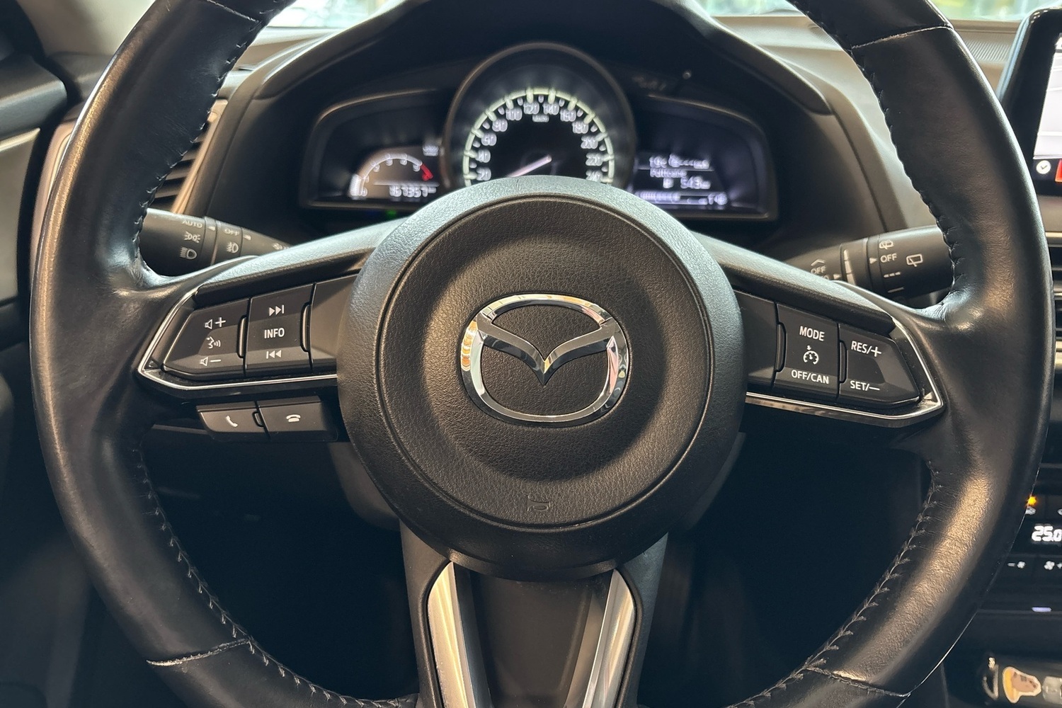 Mazda 3 vaihtoauto