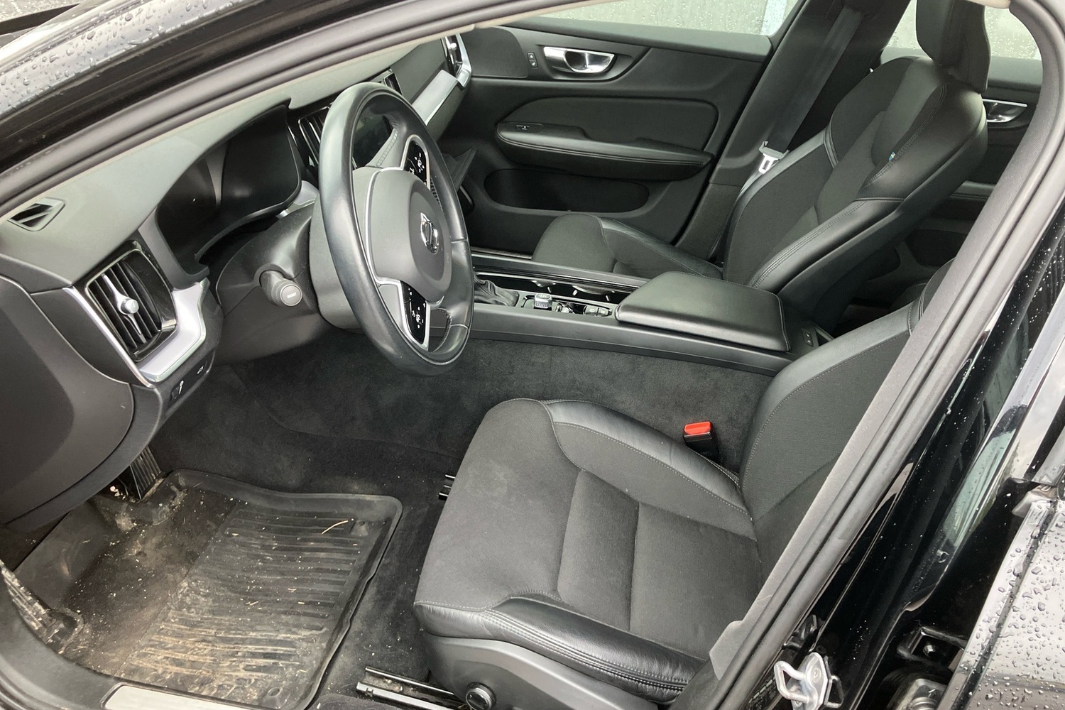 Volvo V60 Cross Country vaihtoauto