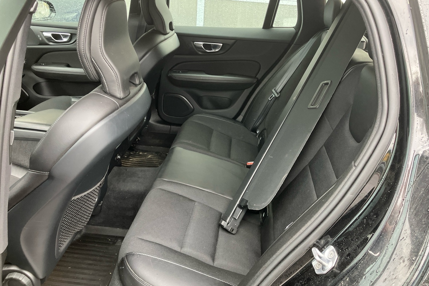 Volvo V60 Cross Country vaihtoauto