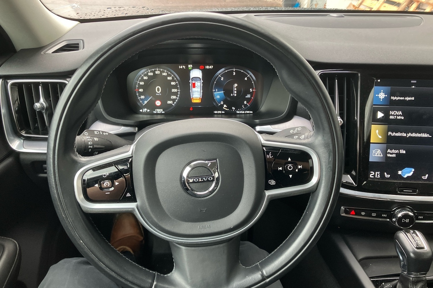 Volvo V60 Cross Country vaihtoauto