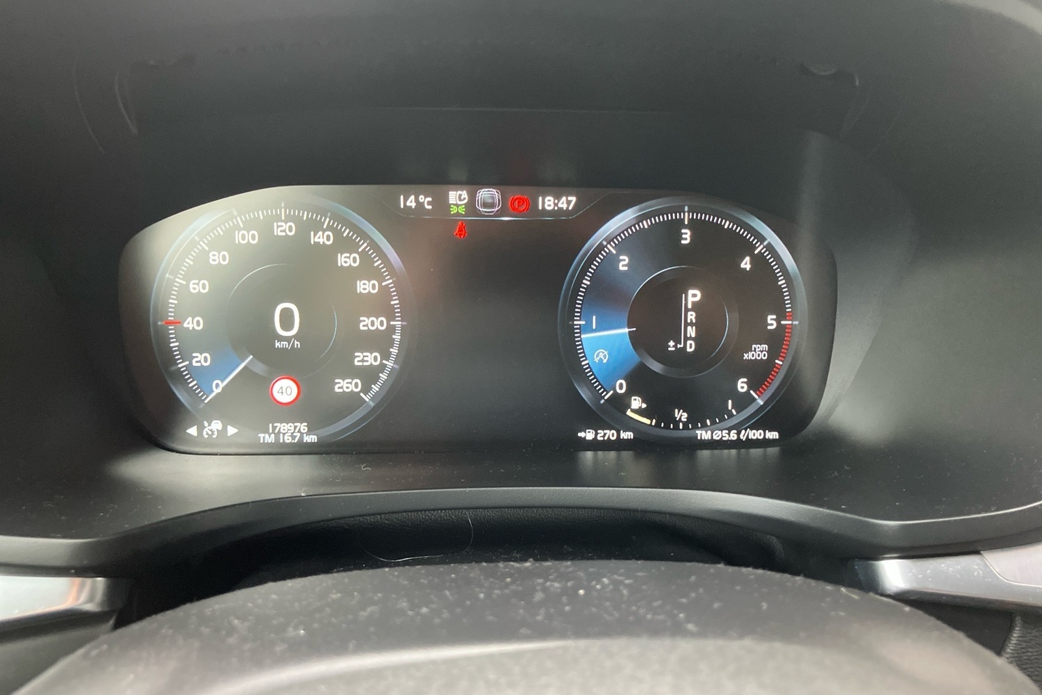 Volvo V60 Cross Country vaihtoauto