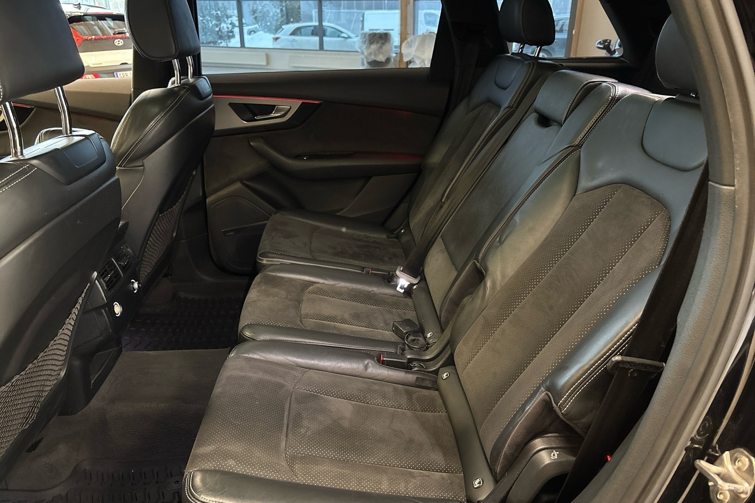 Audi Q7 vaihtoauto