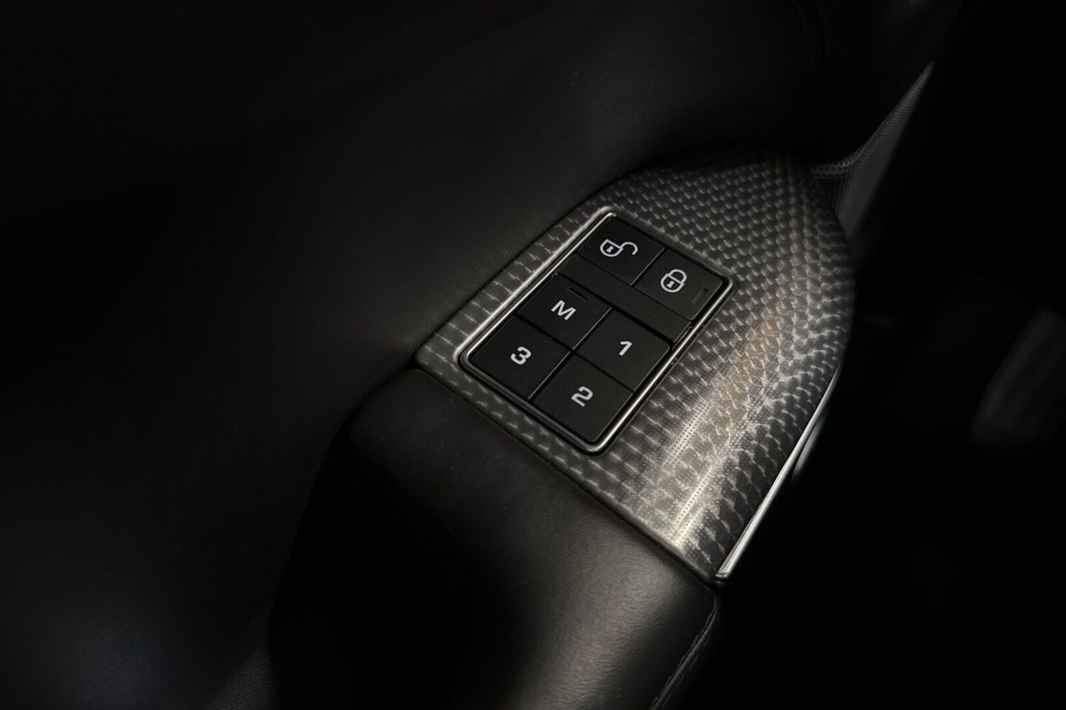 Land Rover Range Rover Sport vaihtoauto