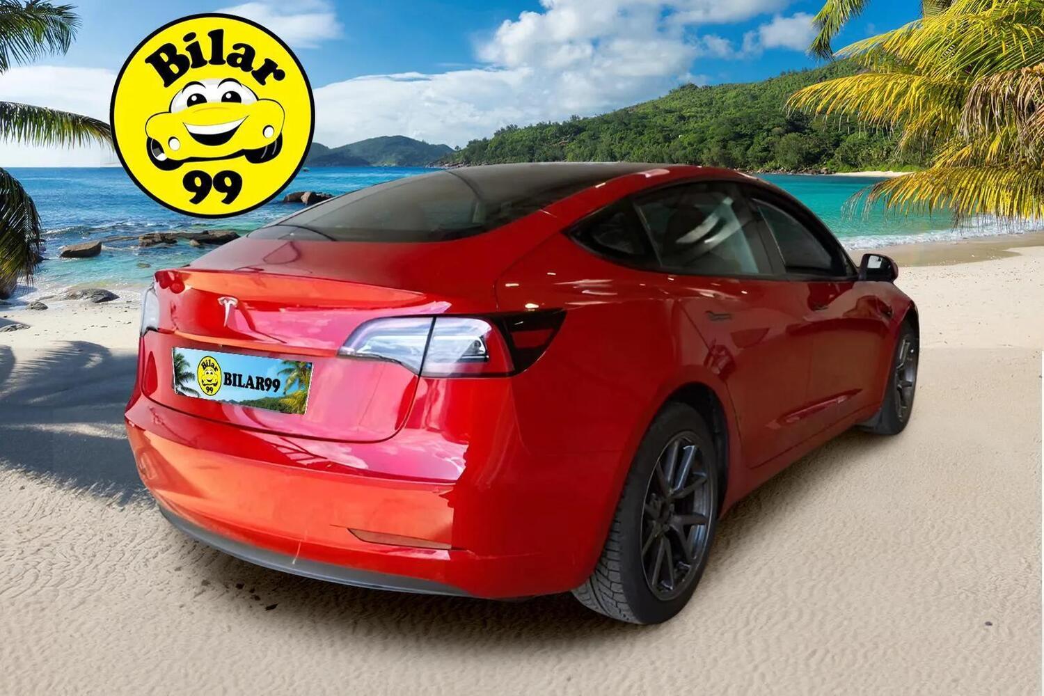 Tesla Model 3 vaihtoauto