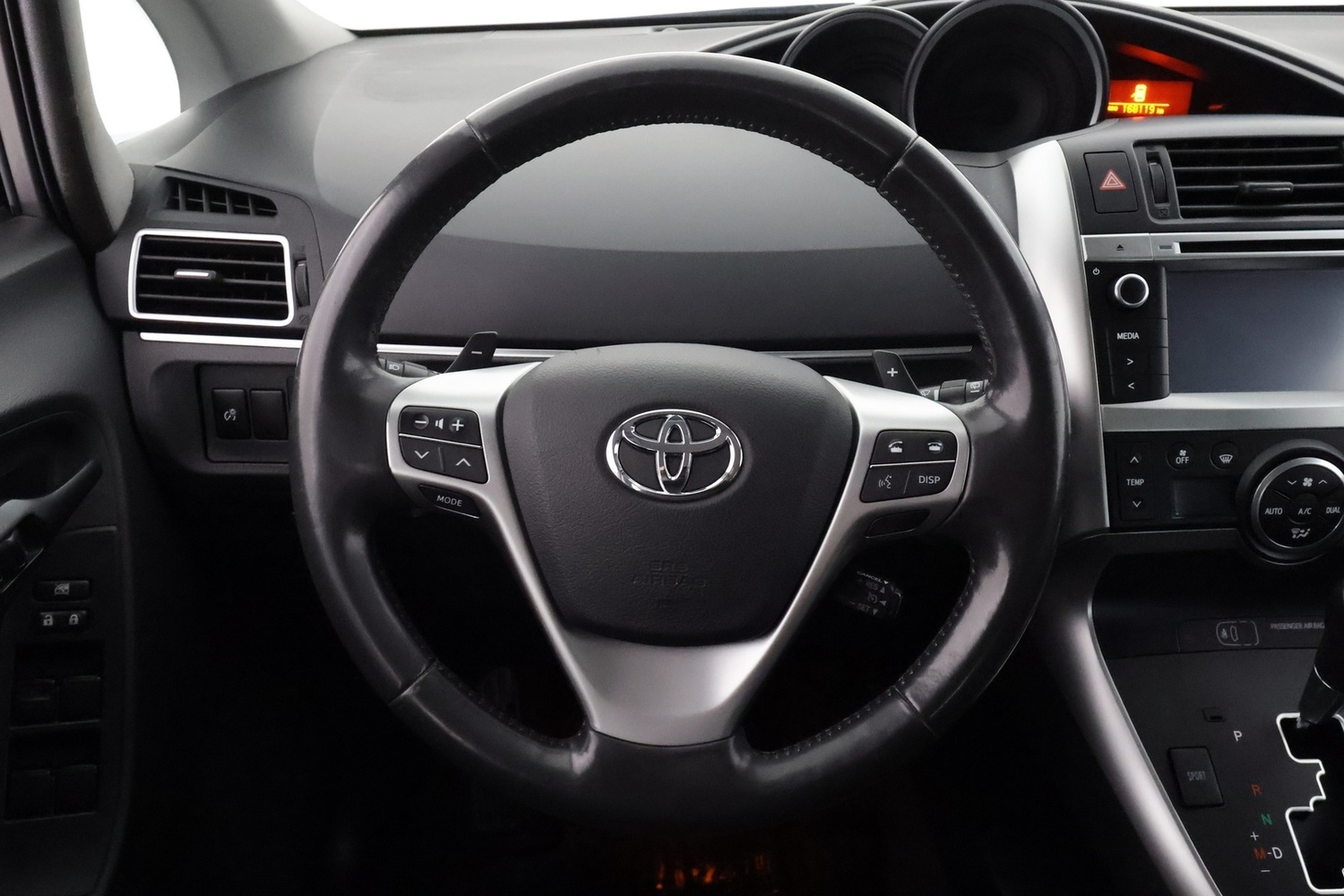 Toyota Verso vaihtoauto