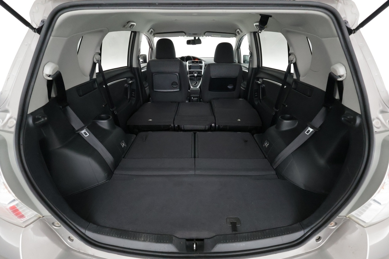 Toyota Verso vaihtoauto