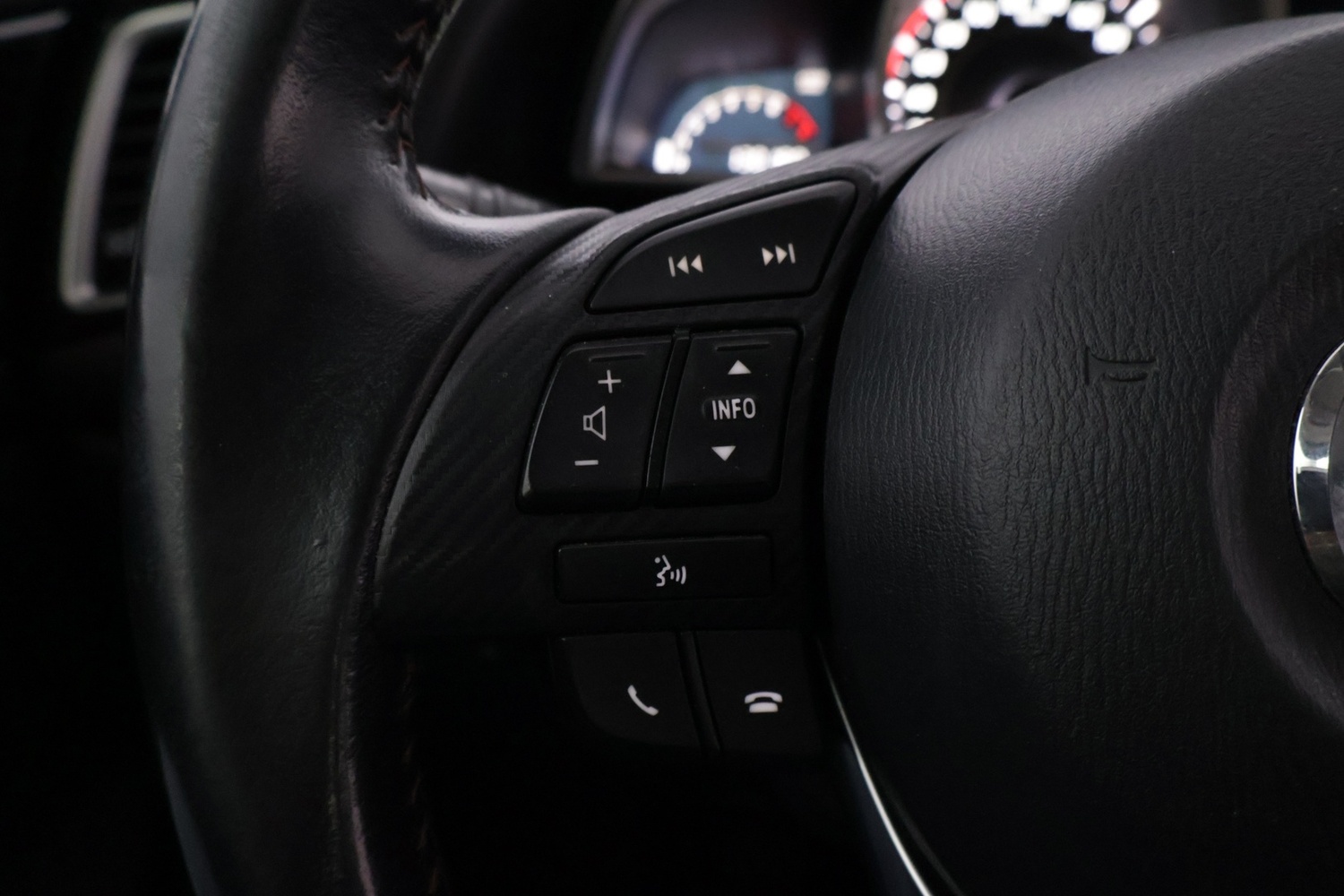 Mazda 3 vaihtoauto