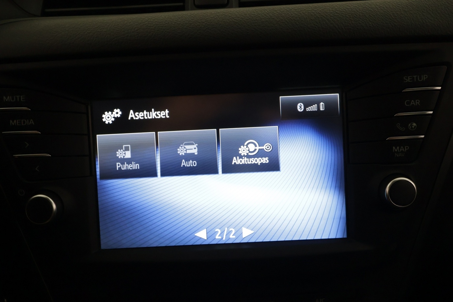 Toyota Avensis vaihtoauto