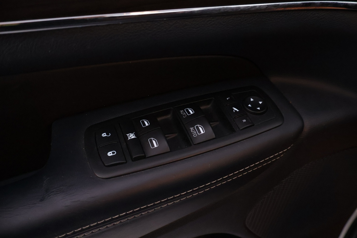 Jeep Grand Cherokee vaihtoauto