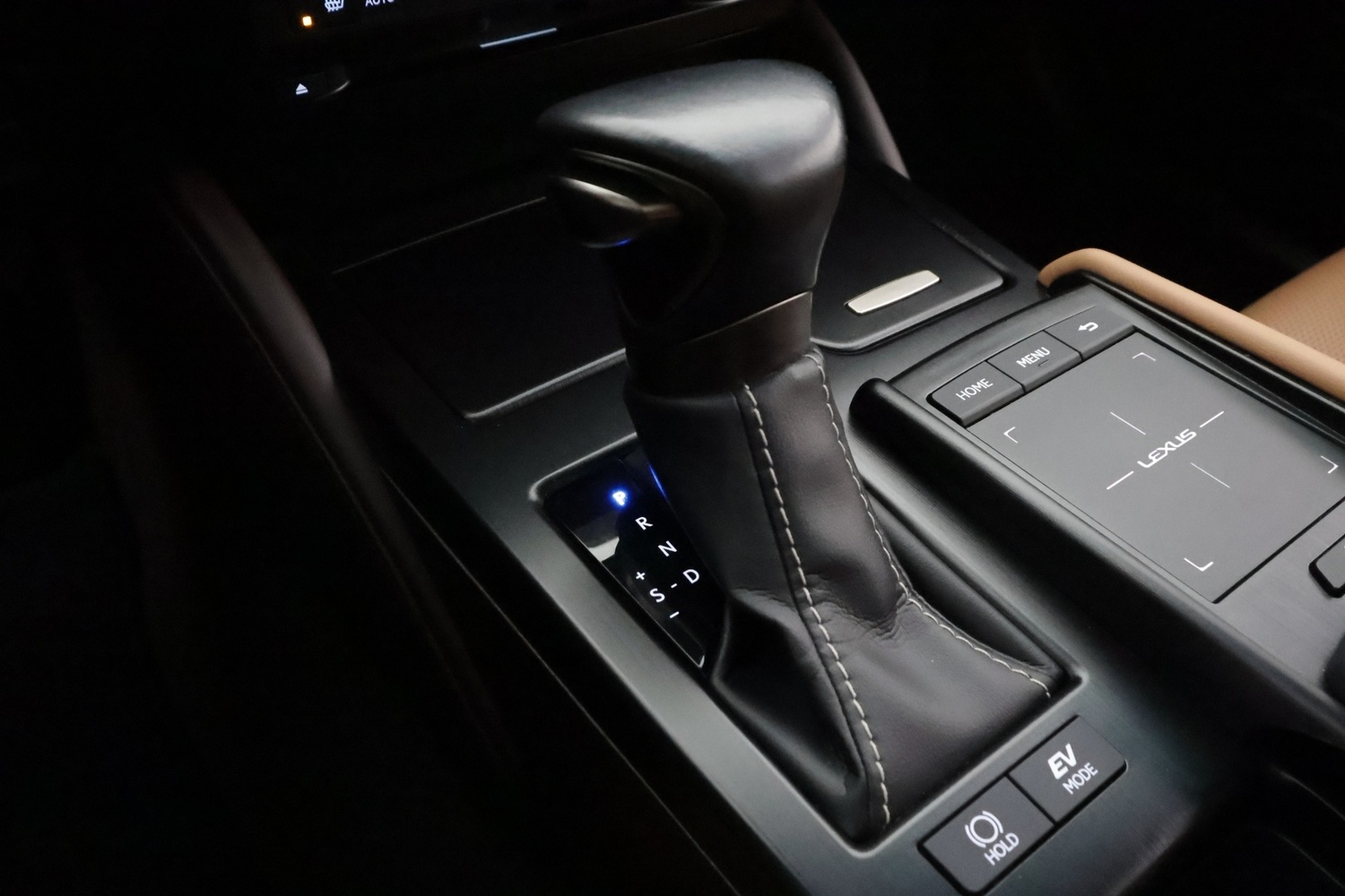 Lexus ES vaihtoauto