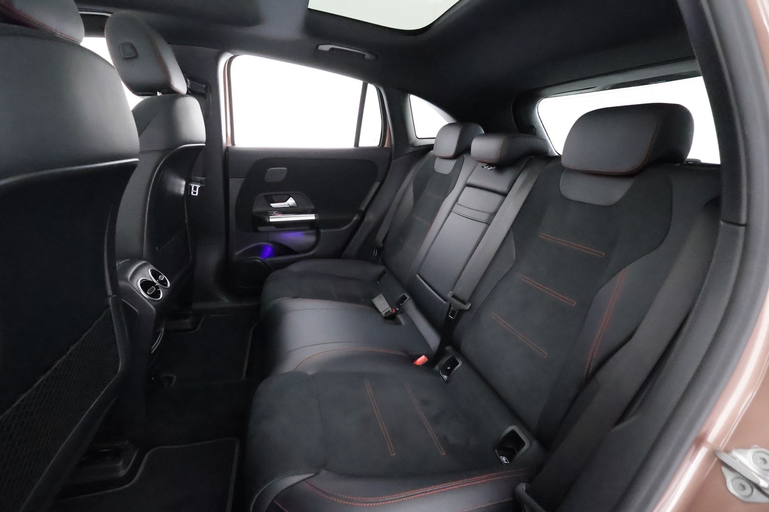 Mercedes-Benz EQA vaihtoauto