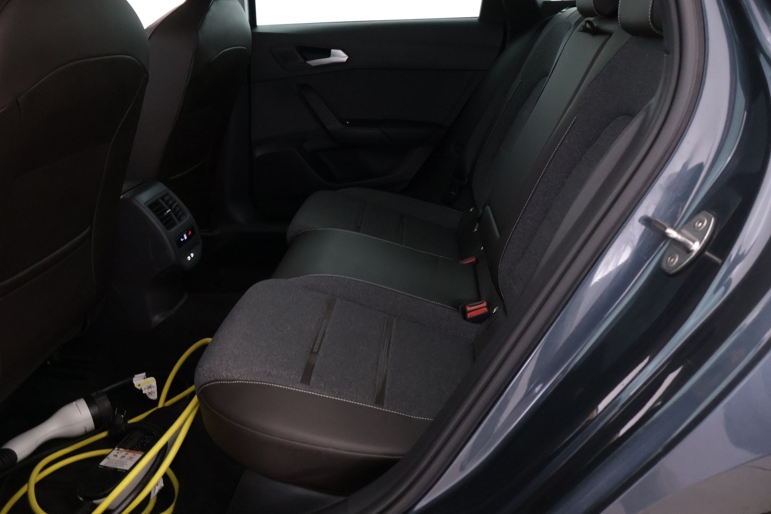 SEAT Leon Sportstourer vaihtoauto