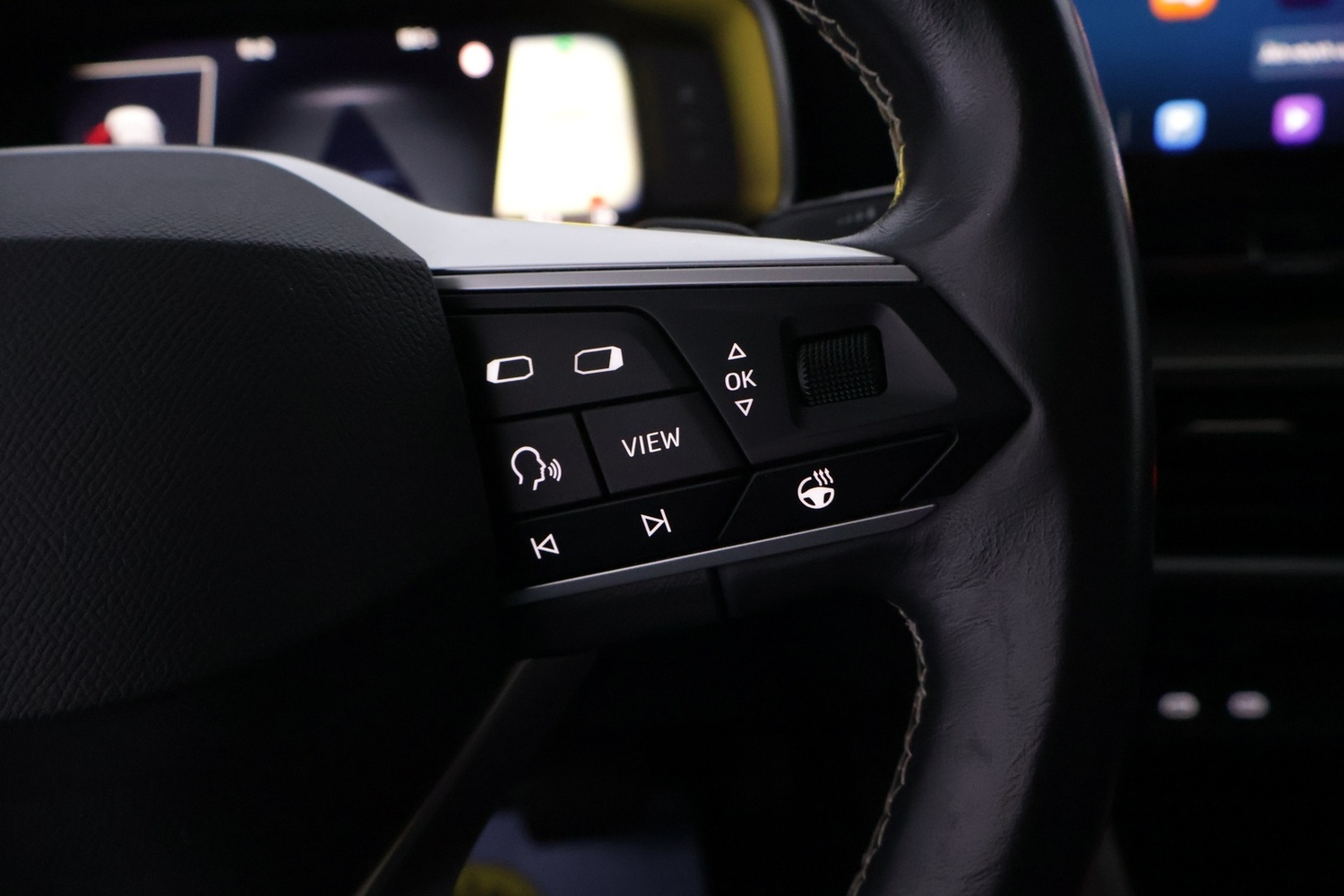 SEAT Leon Sportstourer vaihtoauto