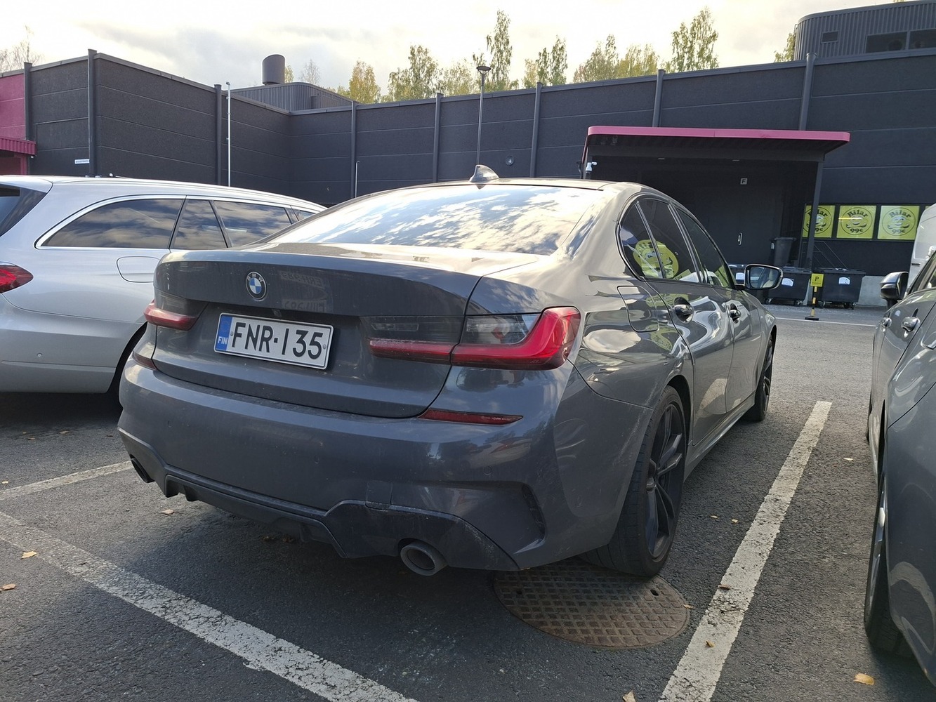 BMW 320 vaihtoauto