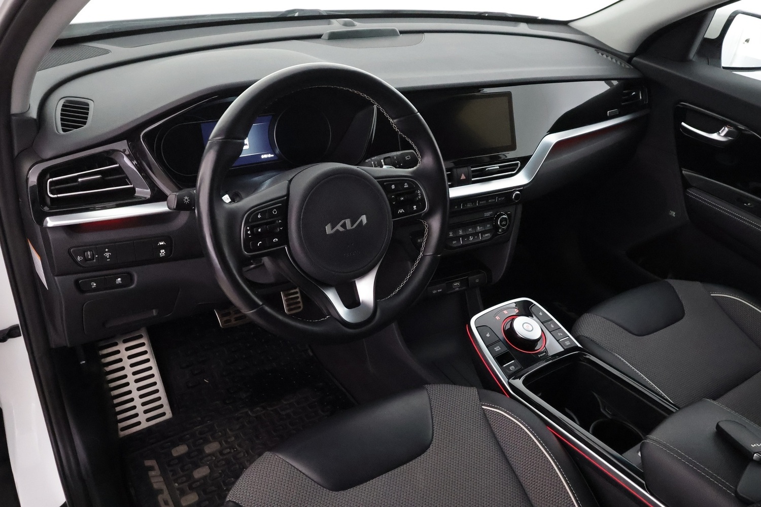 Kia Niro vaihtoauto