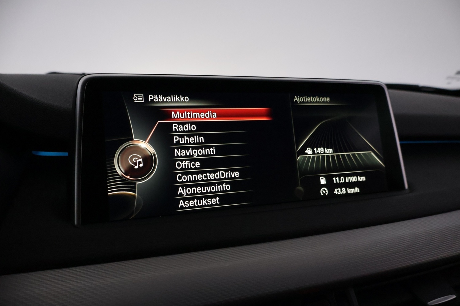 BMW X5 vaihtoauto
